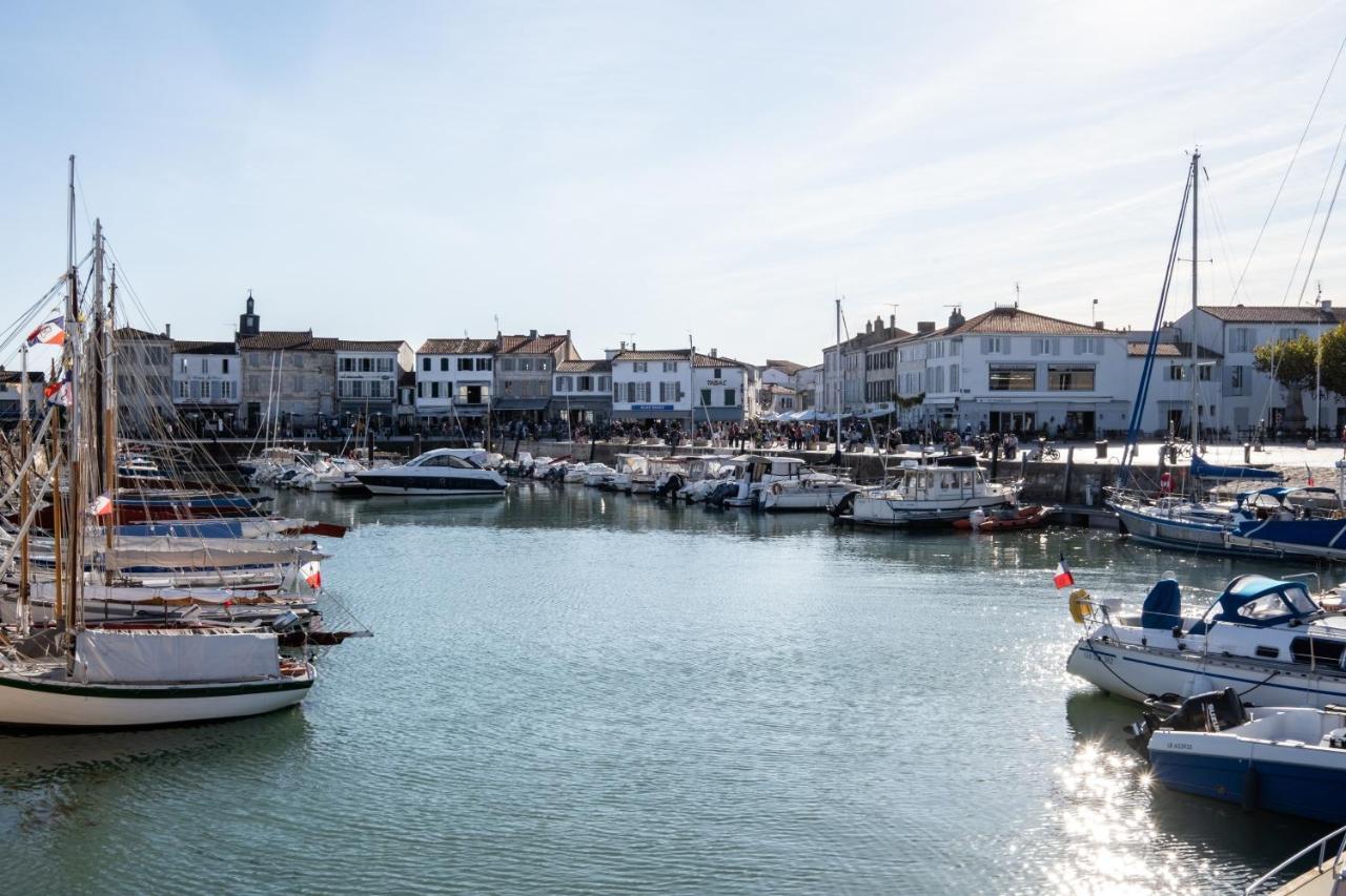 Hotel Le Francais La Flotte Esterno foto