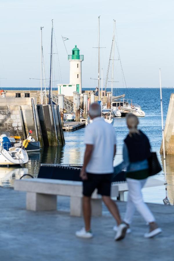 Hotel Le Francais La Flotte Esterno foto